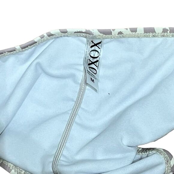 XOXO Women’s Gray And Cream Cheetah Print String Bikini Bottoms, Size M, NWT - Picture 4 of 5
